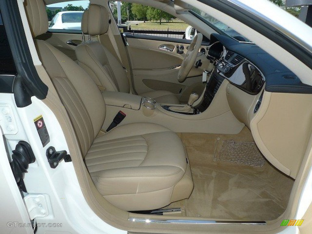 Cashmere Interior 2011 Mercedes-Benz CLS 550 Photo #66661631