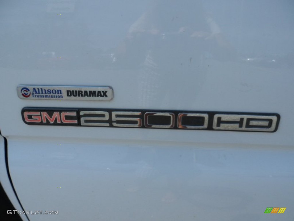 2007 GMC Sierra 2500HD Classic Regular Cab 4x4 Marks and Logos Photos