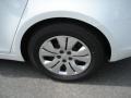 Summit White - Cruze LS Photo No. 9
