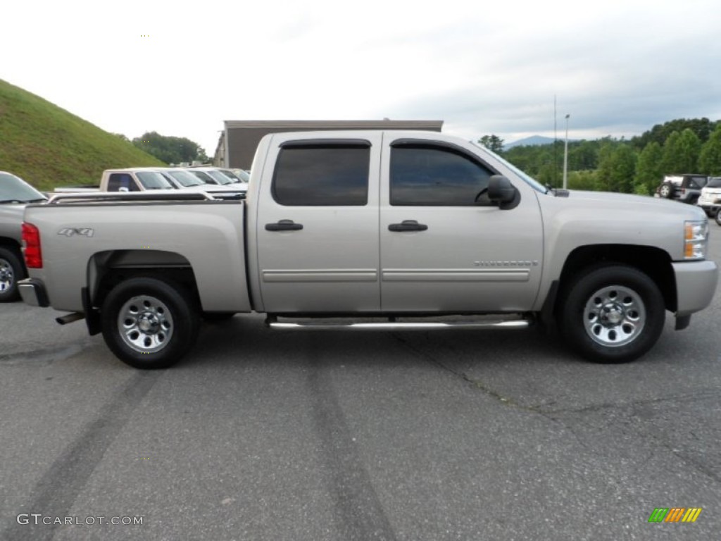 2009 Silverado 1500 LS Crew Cab 4x4 - Silver Birch Metallic / Dark Titanium photo #2