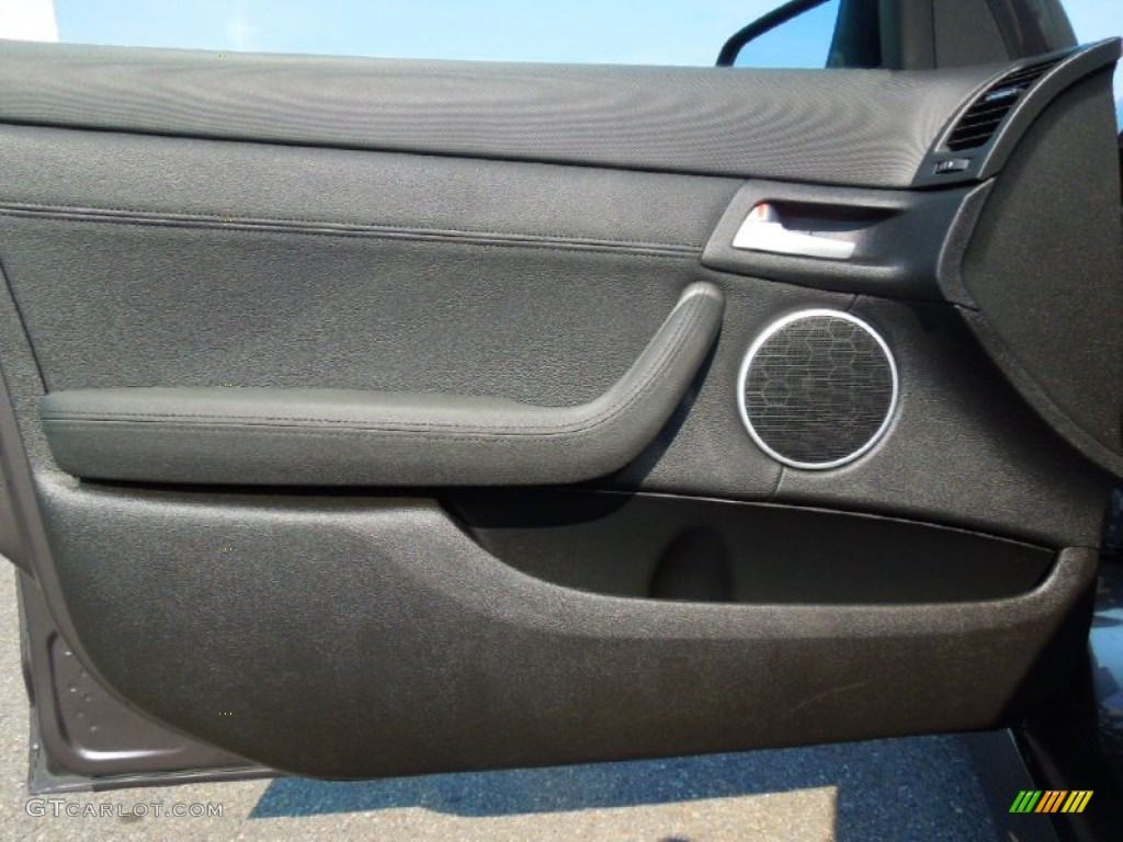 2009 Pontiac G8 GT Onyx Door Panel Photo #66667595