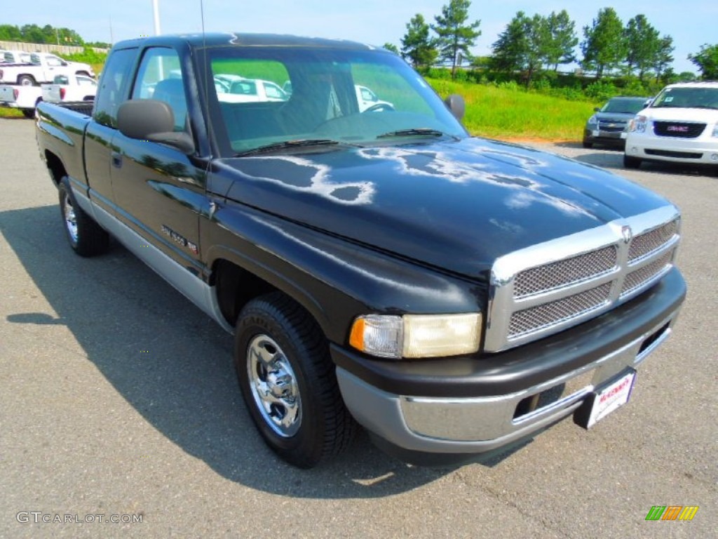 1999 Ram 1500 ST Extended Cab - Black / Mist Gray photo #2