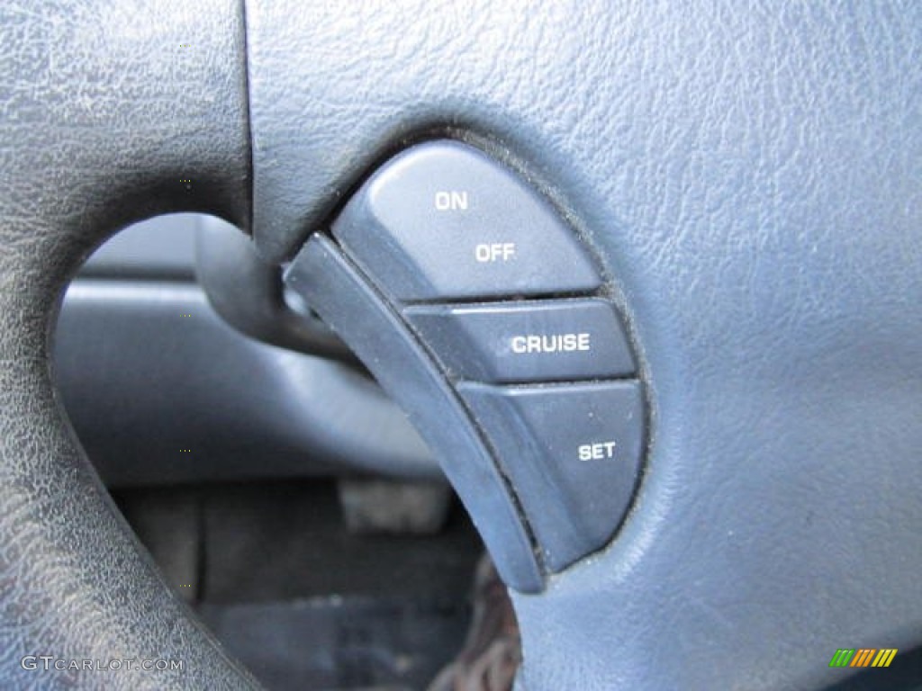 2004 Intrepid SE - Graphite Metallic / Dark Slate Gray photo #28