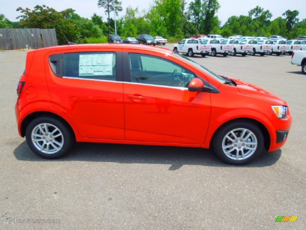 Inferno Orange Metallic 2012 Chevrolet Sonic LT Hatch Exterior Photo #66669971