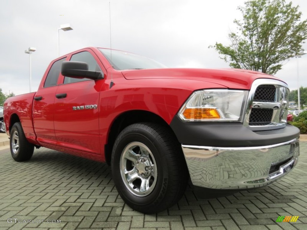 2011 Ram 1500 ST Quad Cab - Flame Red / Dark Slate Gray/Medium Graystone photo #7