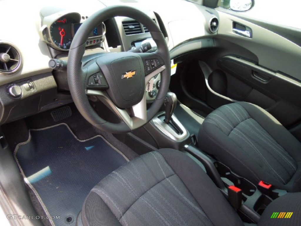 Jet Black/Dark Titanium Interior 2012 Chevrolet Sonic LT Sedan Photo #66670247