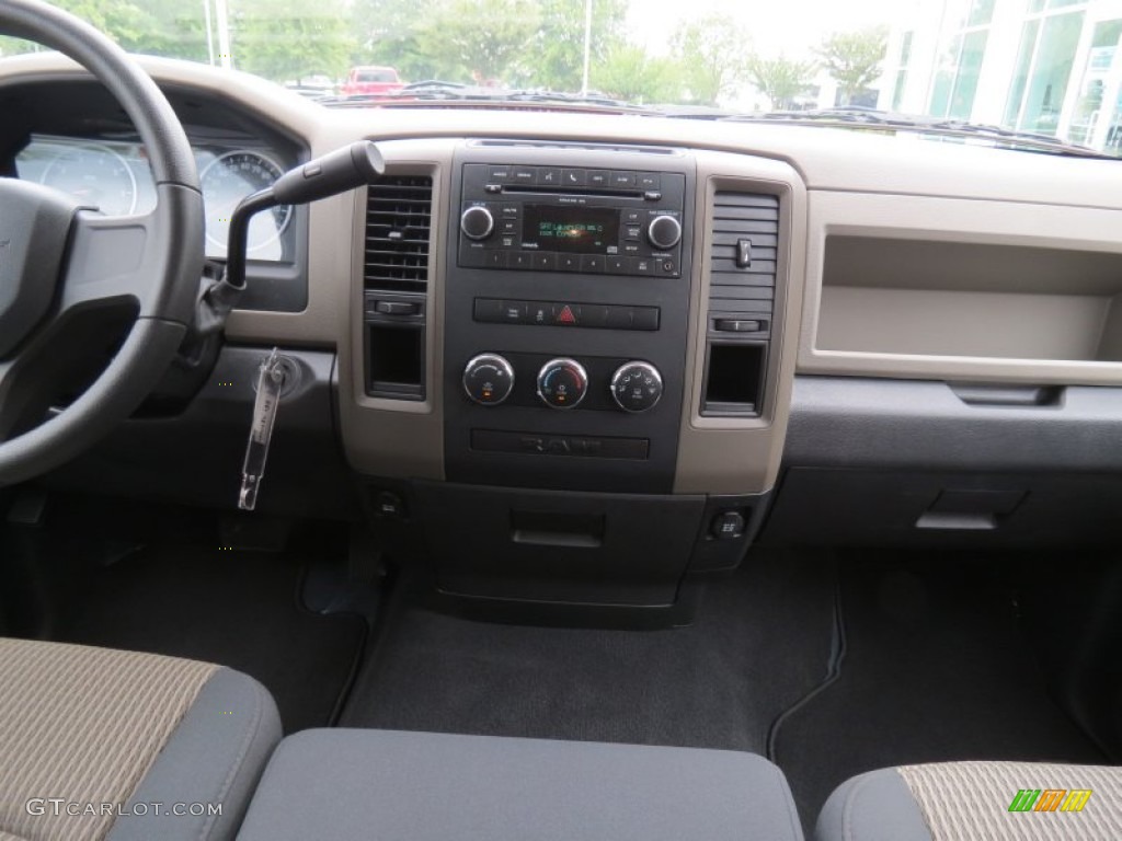 2011 Ram 1500 ST Quad Cab - Flame Red / Dark Slate Gray/Medium Graystone photo #24