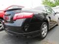 Black - Camry SE Photo No. 3