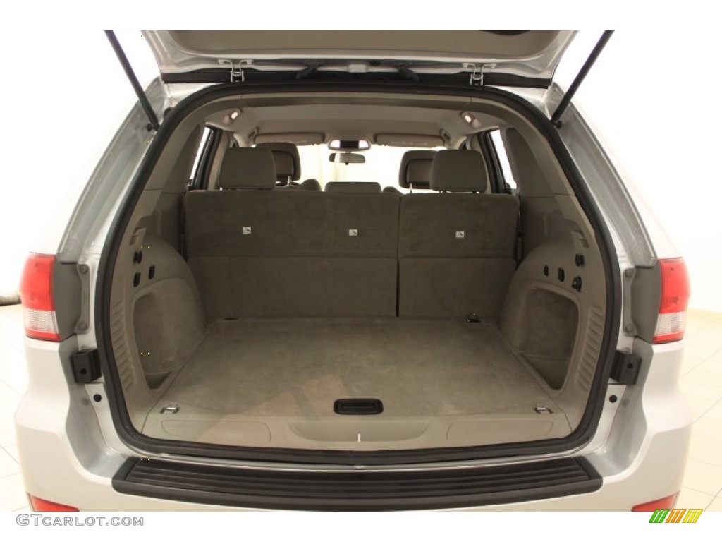 2011 Jeep Grand Cherokee Laredo 4x4 Trunk Photos