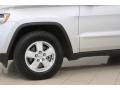 2011 Jeep Grand Cherokee Laredo 4x4 Wheel and Tire Photo