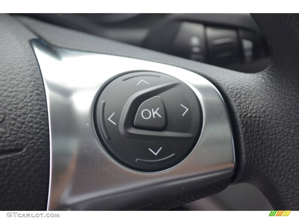 2013 Ford Escape SE 1.6L EcoBoost Controls Photo #66673871