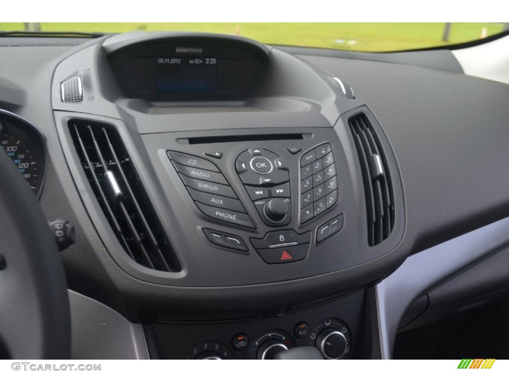 2013 Ford Escape SE 1.6L EcoBoost Controls Photo #66673880