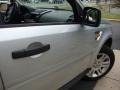Zermatt Silver Metallic - LR2 SE Photo No. 11