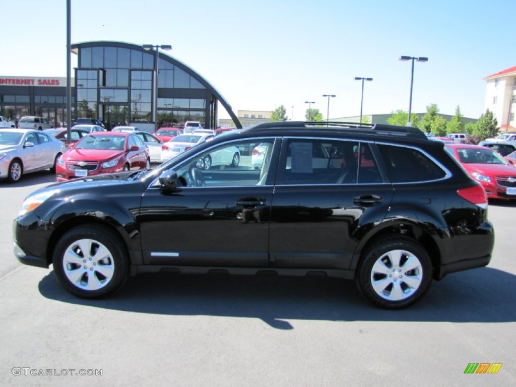 2010 Outback 2.5i Premium Wagon - Crystal Black Silica / Warm Ivory photo #4