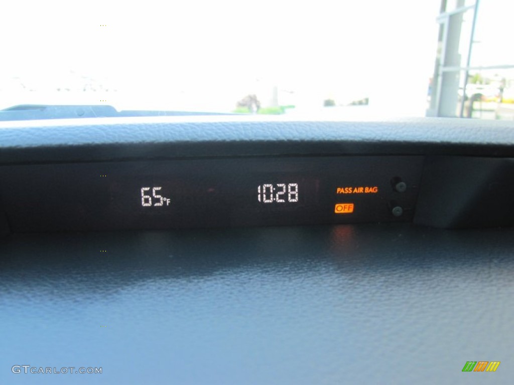 2010 Outback 2.5i Premium Wagon - Crystal Black Silica / Warm Ivory photo #19