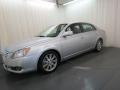Classic Silver Metallic - Avalon Limited Photo No. 3
