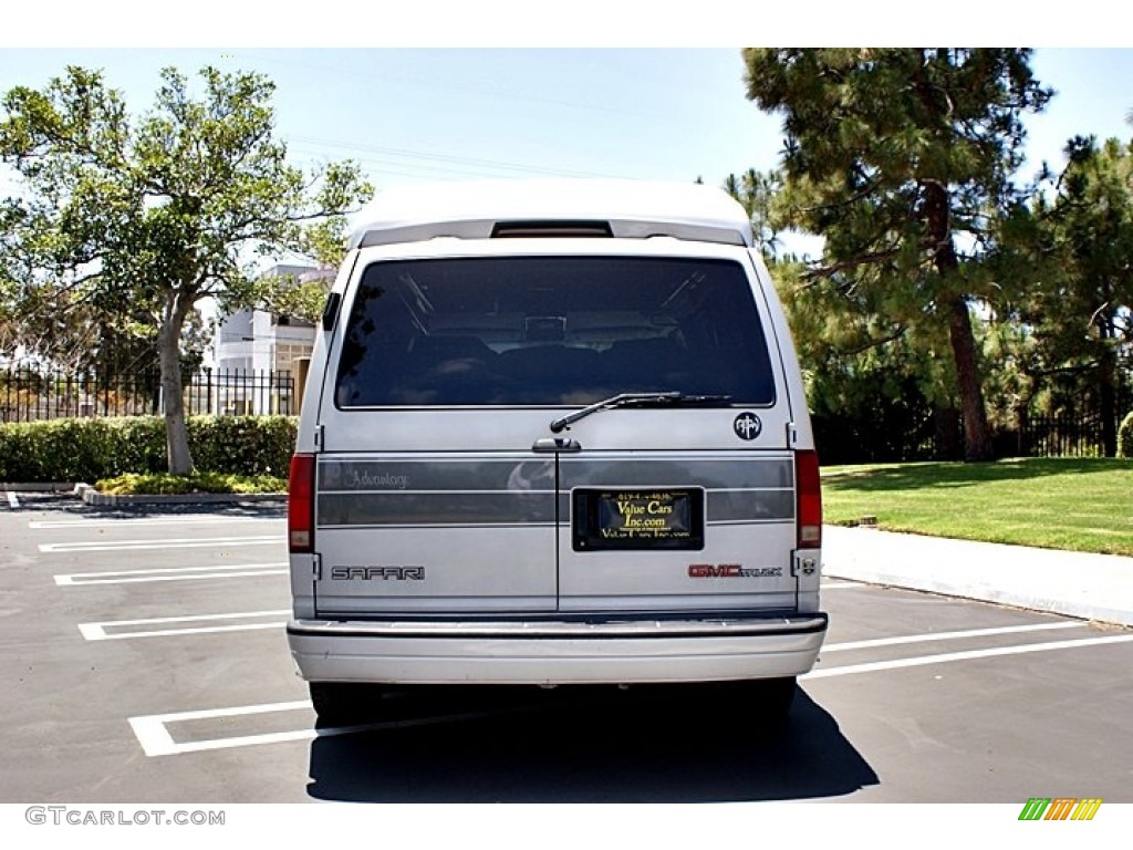 1996 Safari Conversion Van - Astral Silver Metallic / Gray photo #6