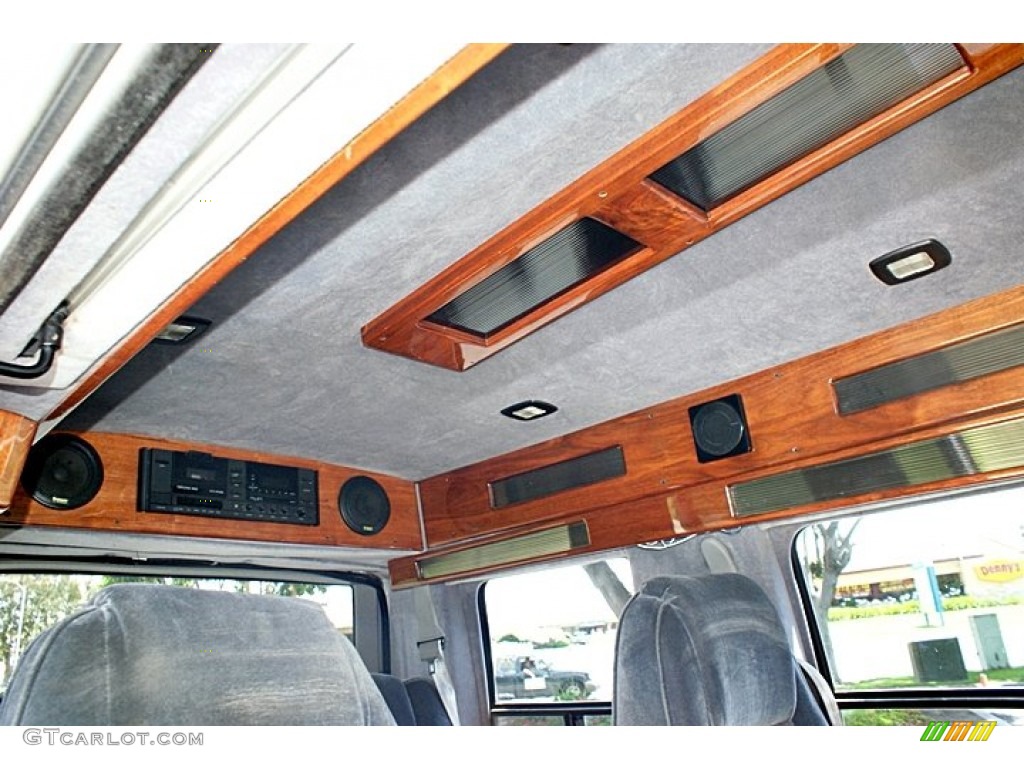 1996 GMC Safari Conversion Van Interior Color Photos