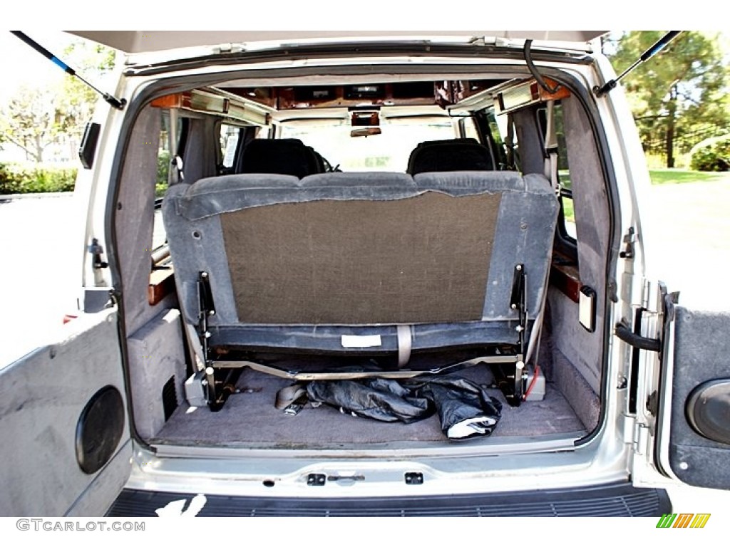 1996 GMC Safari Conversion Van Trunk Photos