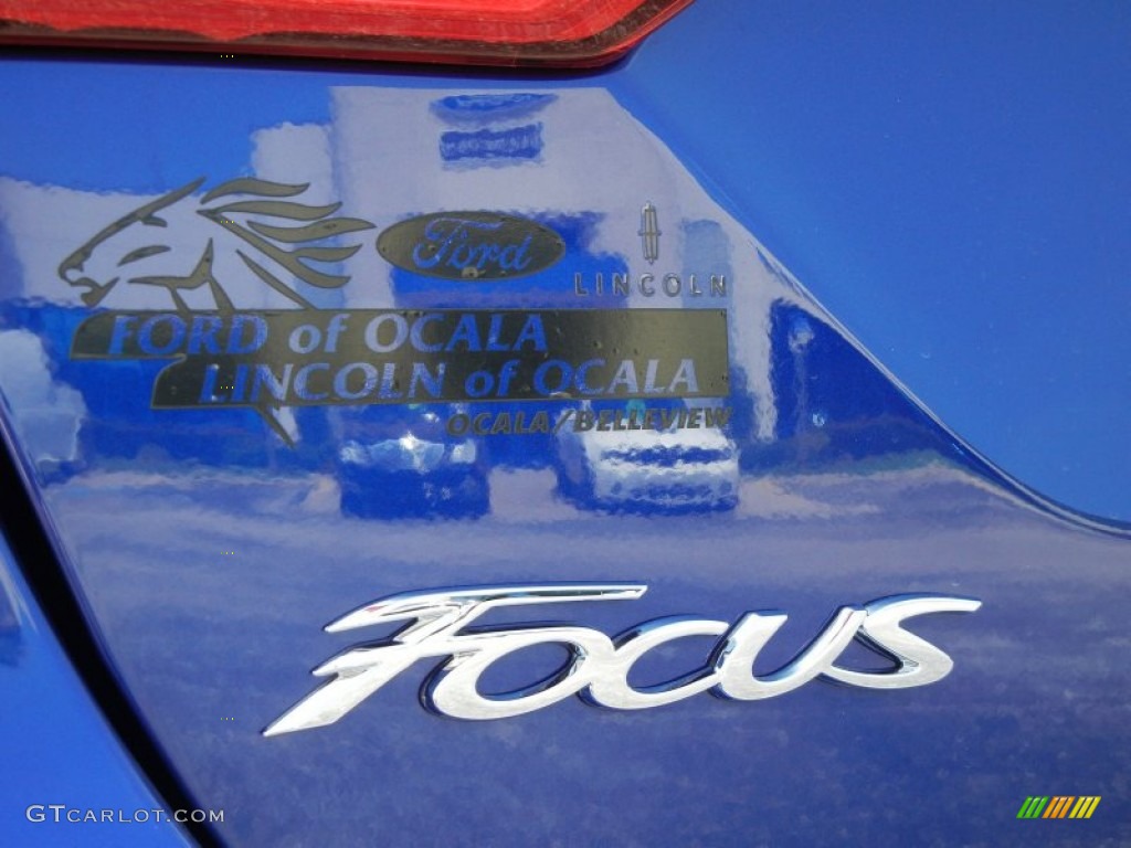 2012 Focus SE Sedan - Sonic Blue Metallic / Stone photo #4