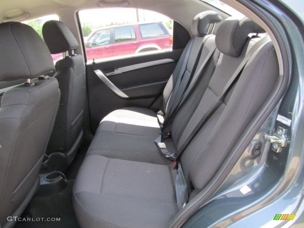 2010 Aveo LT Sedan - Wintergreen / Charcoal photo #11