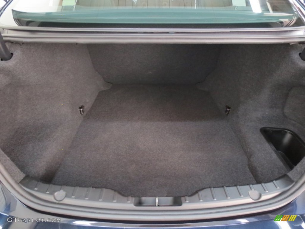 2011 BMW 5 Series 535i Sedan Trunk Photo #66685952