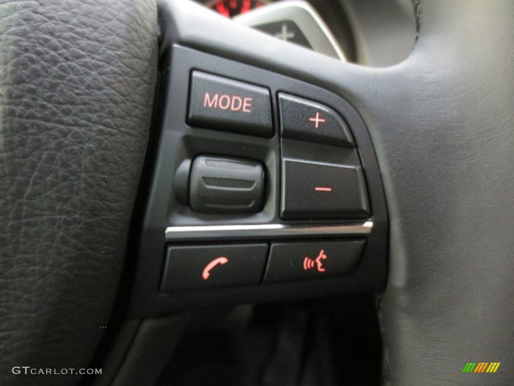 2011 BMW 5 Series 535i Sedan Controls Photo #66685979