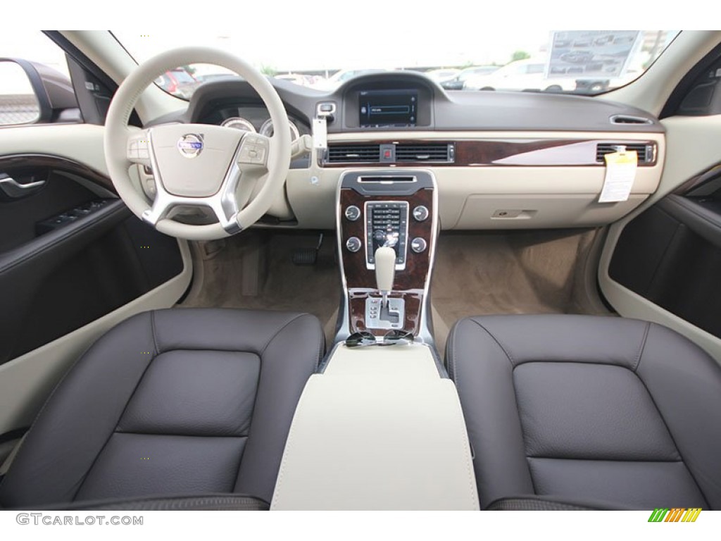 Espresso Brown Interior 2012 Volvo XC70 3.2 Photo #66687701