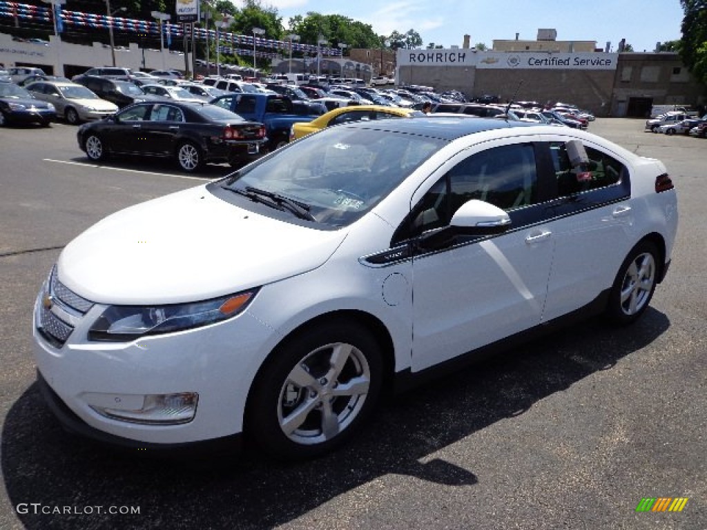 2012 Volt Hatchback - Summit White / Jet Black/Ceramic White Accents photo #8