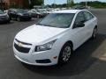 Summit White - Cruze LS Photo No. 3