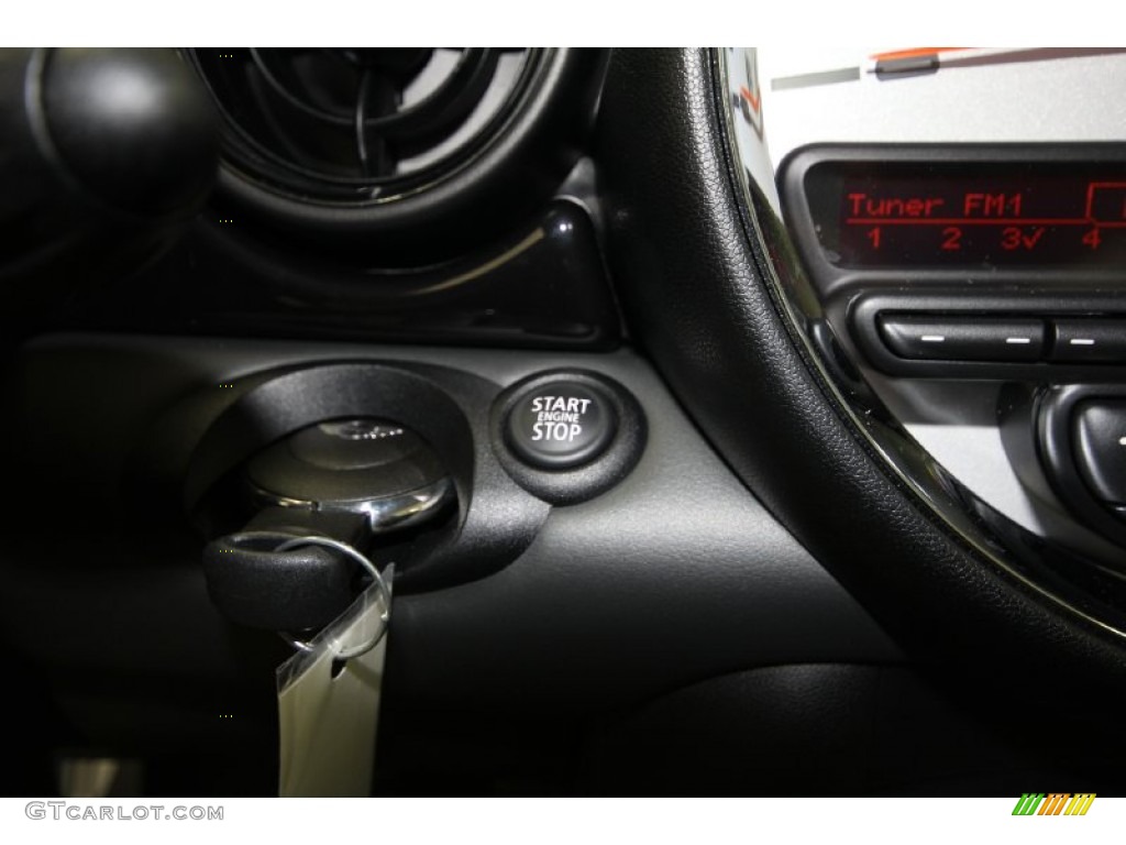 2012 Mini Cooper S Hardtop Bayswater Package Controls Photo #66689359