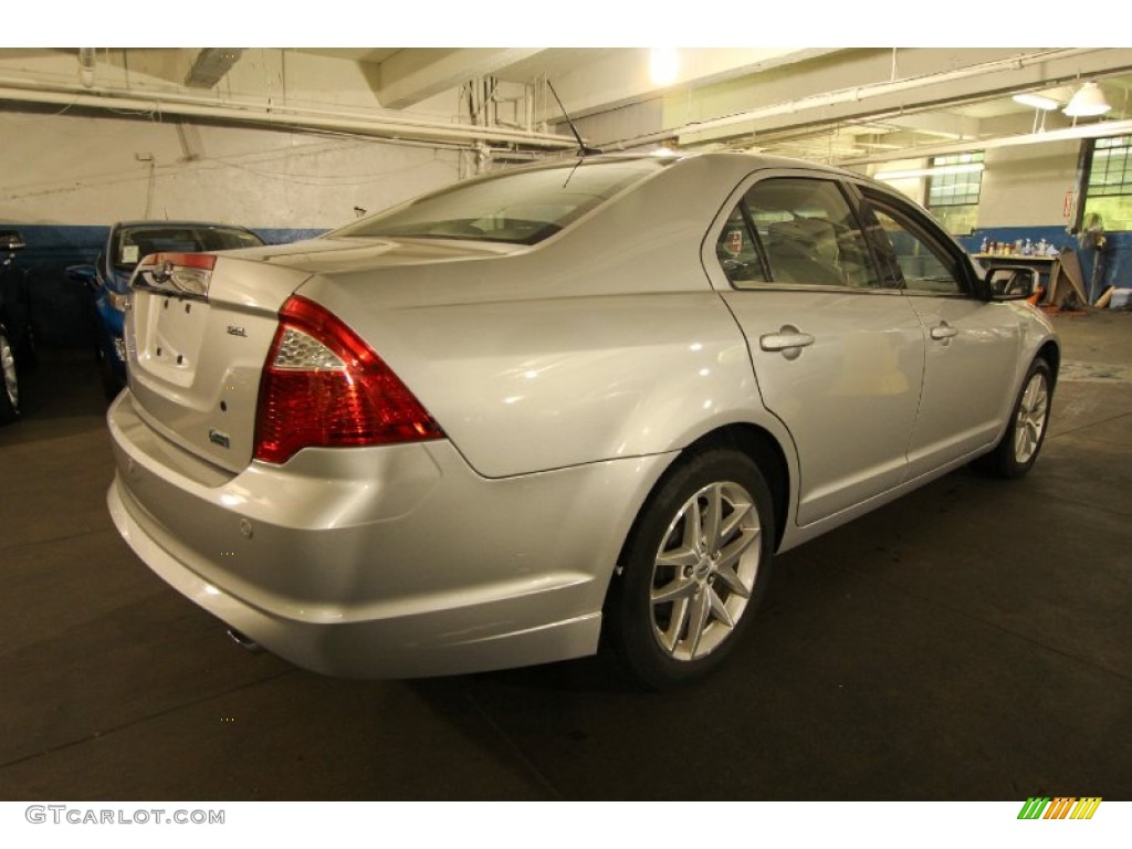 2010 Fusion SEL V6 - Brilliant Silver Metallic / Medium Light Stone photo #6