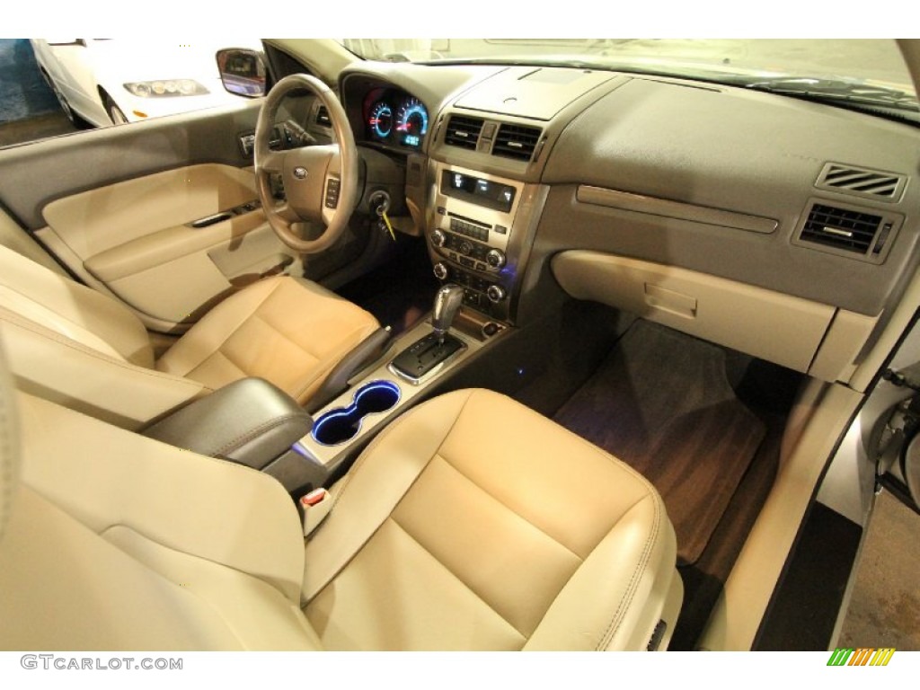 2010 Fusion SEL V6 - Brilliant Silver Metallic / Medium Light Stone photo #24