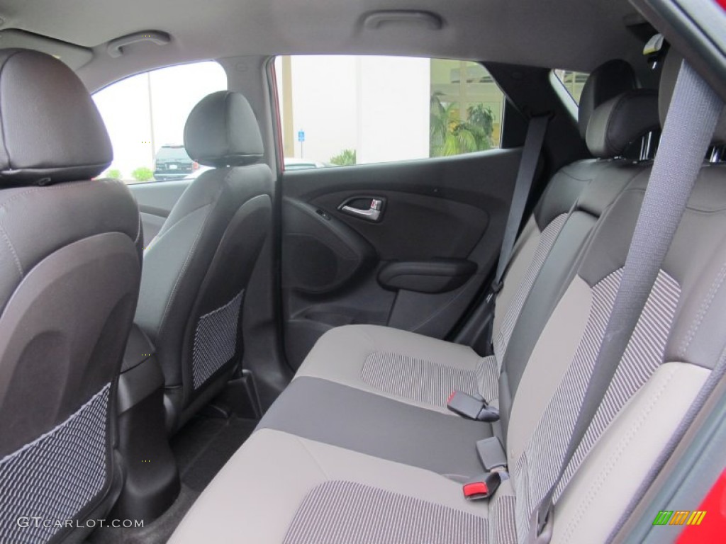 Taupe Interior 2012 Hyundai Tucson GLS Photo #66693035