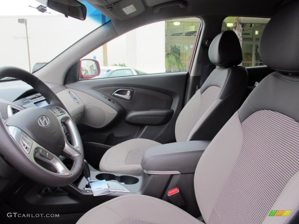 2012 Hyundai Tucson GLS Front Seat Photo #66693041