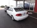 Clear White - Optima LX V6 Photo No. 3