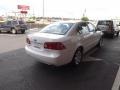 Clear White - Optima LX V6 Photo No. 5