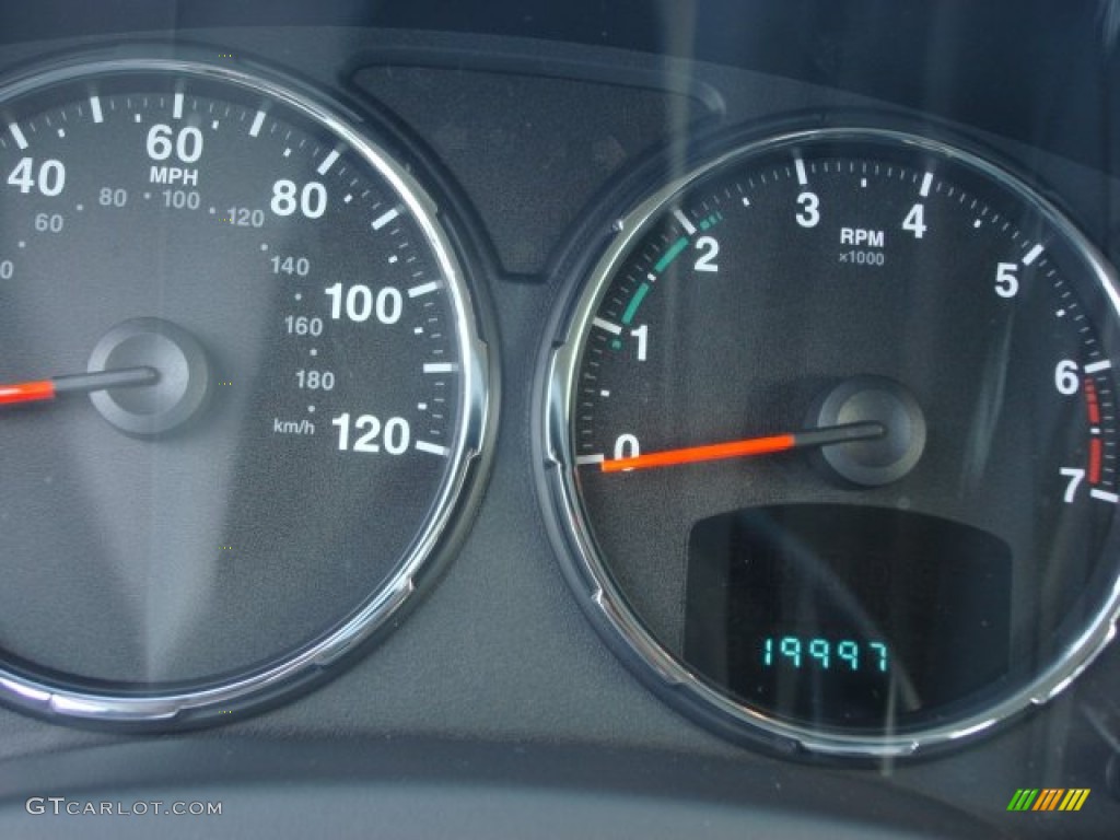 2011 Liberty Sport - Bright White / Dark Slate Gray photo #10