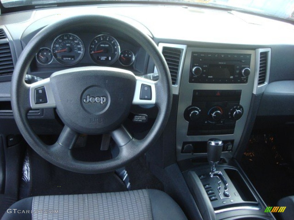 2008 Jeep Grand Cherokee Laredo 4x4 Dark Slate Gray Dashboard Photo #66697508