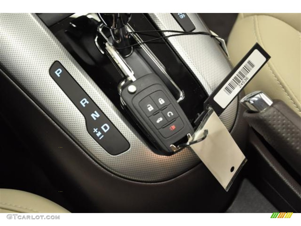 2012 Chevrolet Cruze LTZ Keys Photos