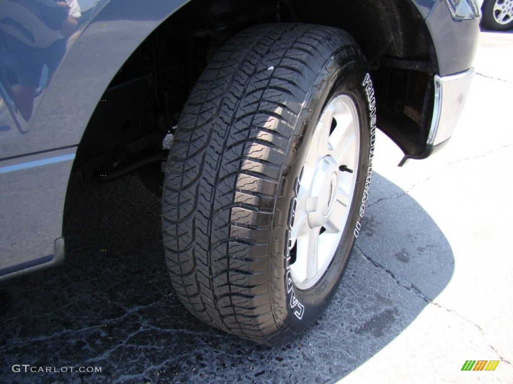 2004 F150 XLT SuperCrew - Medium Wedgewood Blue Metallic / Dark Flint photo #25