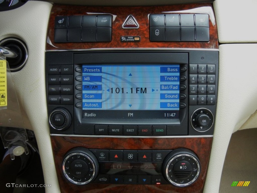 2009 Mercedes-Benz CLK 350 Coupe Controls Photo #66703234