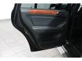 Black - GL 450 4Matic Photo No. 14