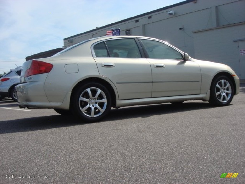 2006 G 35 x Sedan - Serengeti Sand Metallic / Wheat photo #4