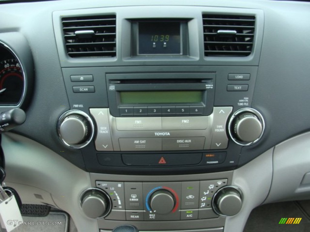 2008 Toyota Highlander 4WD Controls Photo #66708719