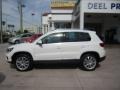 Candy White - Tiguan SE Photo No. 2