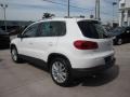 Candy White - Tiguan SE Photo No. 3