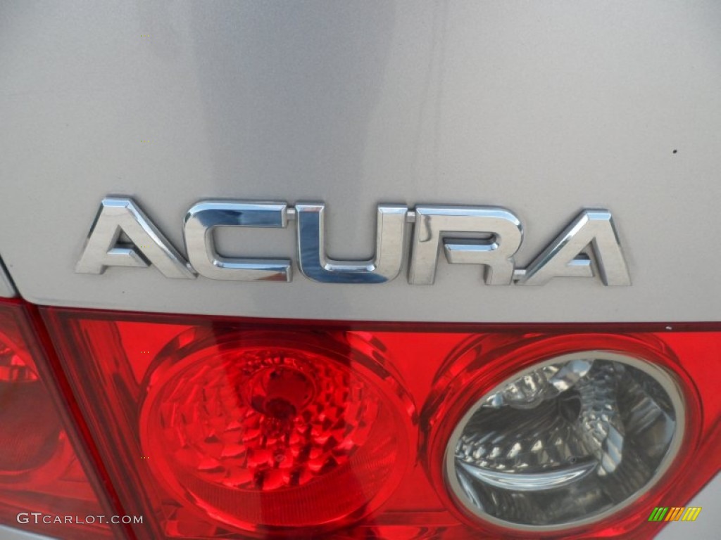 2008 Acura TSX Sedan Marks and Logos Photos