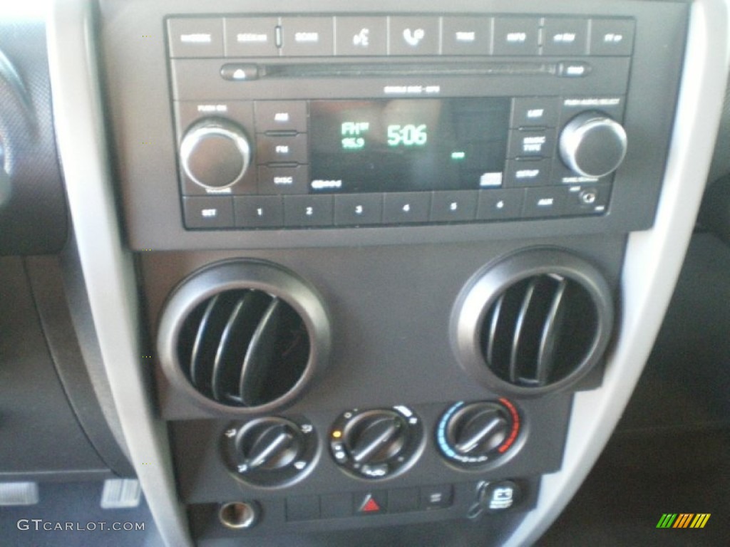 2008 Jeep Wrangler X 4x4 Controls Photo #66711191