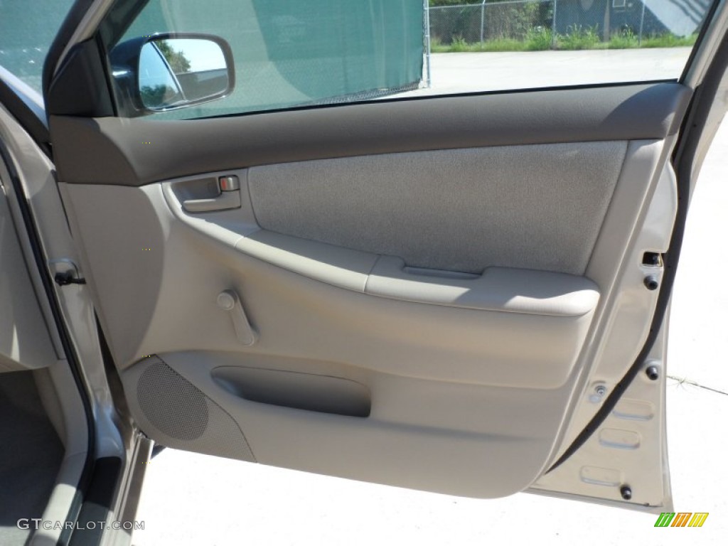 2006 Corolla CE - Desert Sand Mica / Beige photo #28
